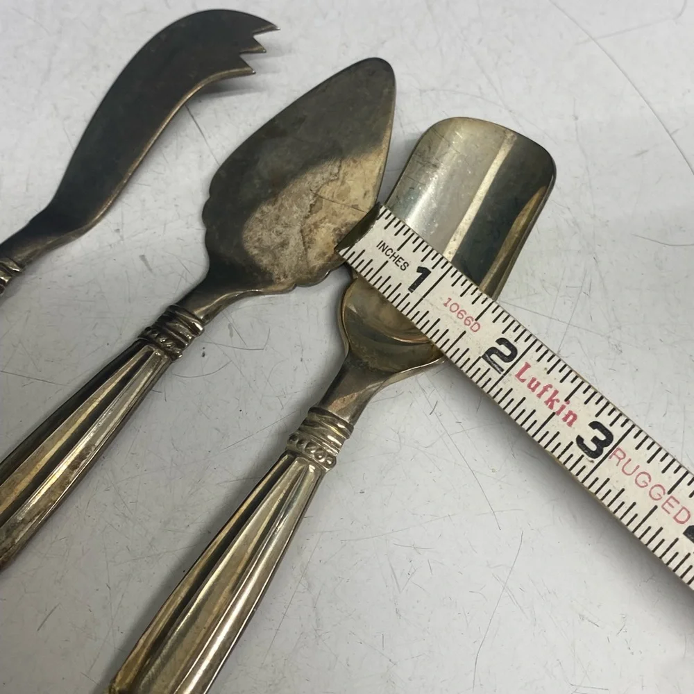 Godinger Silver Plate Set of Three Cheese Servers Knife spreaders